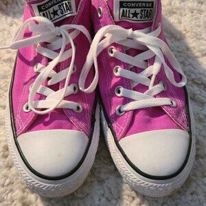 Converse All-Stars-Fuschia!